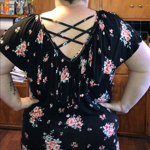 Torrid size 4 shirt.  Worn once.